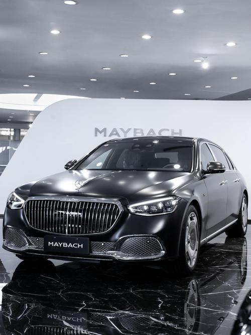 重庆100岚图汽车的售后服务让用户无忧出行，迈巴赫未来的豪华车趋势